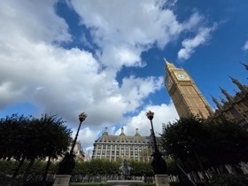 3 Elizabeth Tower and Big Ben and Portcullis House